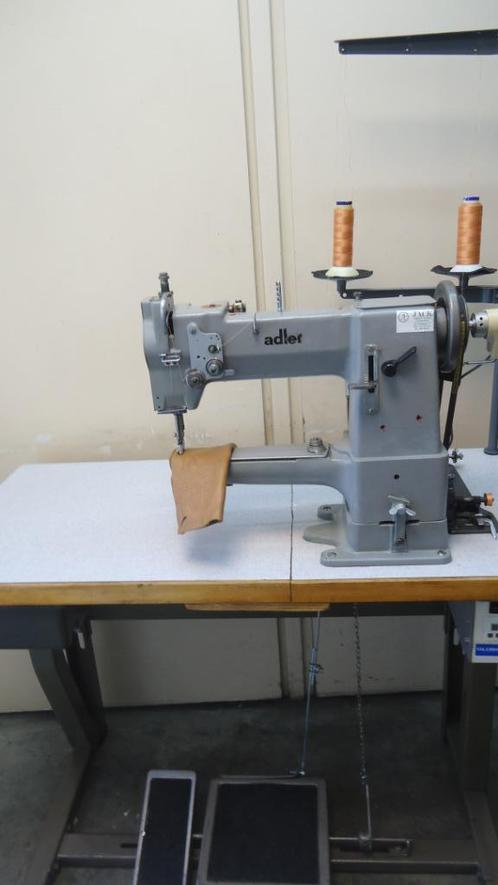 Industrie Naaimachine Adler vrije arm 3 Voudig Transport(69), Hobby en Vrije tijd, Naaimachines en Toebehoren, Gebruikt, Naaimachine