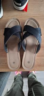 Dames slippers/ sandalen maat 40, Kleding | Dames, Schoenen, Zwart, Zo goed als nieuw, Ophalen, Slippers