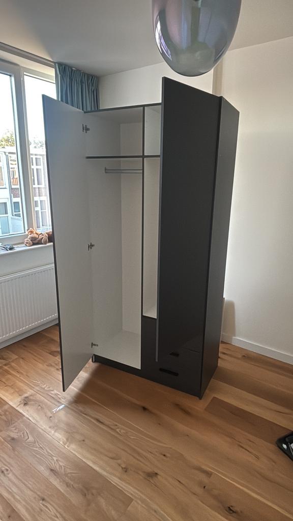 Klusser aangeboden klusjesman Denhaag, Ophalen of Verzenden, Zo goed als nieuw, Laminaat