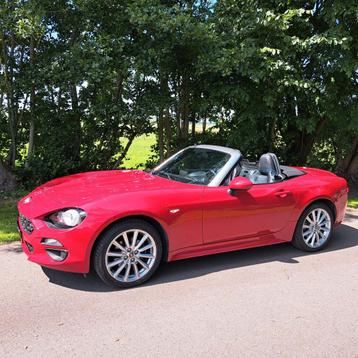 Fiat 124 Spider 1.4 Multi Air Turbo 16v LUSSO  140pk  nw.st. beschikbaar voor biedingen