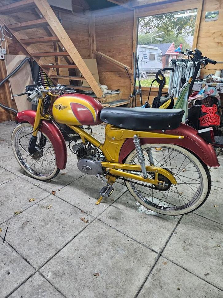 Zundapp santa Maria (1958), Fietsen en Brommers, Brommers | Zundapp, Zo goed als nieuw, Overige modellen, Maximaal 45 km/u, Ophalen