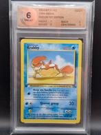 Krabby fossil 1st edition dutch #51 woetoe Grading 6, Hobby en Vrije tijd, Verzamelkaartspellen | Pokémon, Losse kaart, Zo goed als nieuw