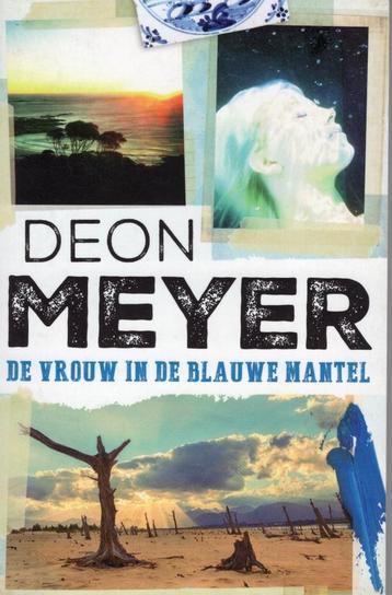 De Vrouw In De Blauwe Mantel - Deon Meyer BOEK 9789059654228 beschikbaar voor biedingen