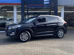 Hyundai Tucson 1.6 T-GDi Comfort / NL-Auto / 1e-Eigenaar / 1, Auto's, Voorwielaandrijving, Stof, 4 cilinders, Zwart