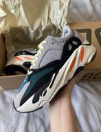 Yeezy Boost 700 Wave Runner – Nieuw in Doos, Kleding | Heren, Schoenen, Overige typen, Ophalen of Verzenden, Zo goed als nieuw