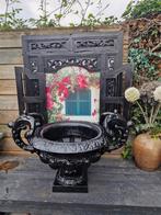 Grote antieke zware gietijzeren tuin vaas goede staat, Tuin en Terras, Ophalen, Zo goed als nieuw