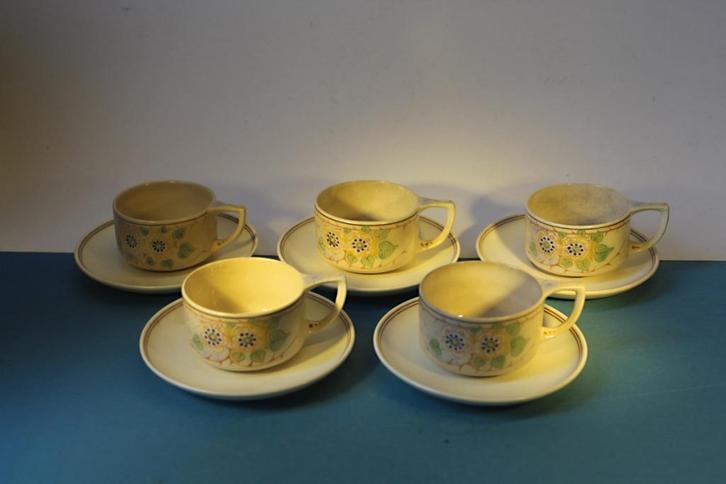 PZH Gouda 5 mokka kop en schotels Chris vd Hoef, Antiek en Kunst, Antiek | Servies los, Ophalen of Verzenden