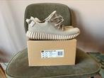 Adidas Yeezy Boost 350 Oxford Tan, Kleding | Heren, Schoenen, Verzenden, Nieuw, Overige kleuren
