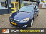 Opel Astra 1.4 Turbo Cosmo, Auto's, Voorwielaandrijving, Gebruikt, 4 cilinders, Blauw