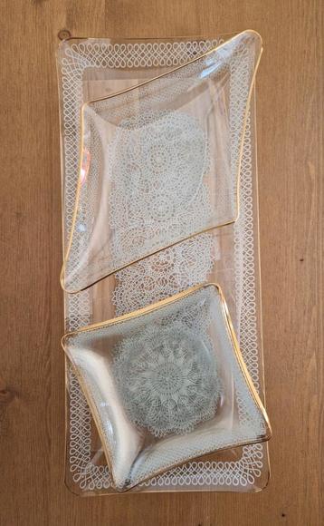 Vintage Glazen Schaal/Mand Set beschikbaar voor biedingen