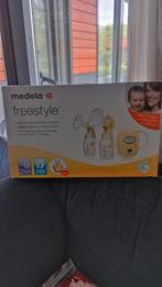 Medela Freestyle, Ophalen of Verzenden, Zo goed als nieuw, Borstkolf