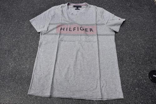 T-shirt Tommy Hilfiger maat M, Kleding | Heren, T-shirts, Zo goed als nieuw, Maat 48/50 (M), Grijs, Verzenden