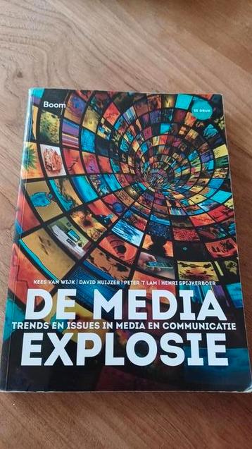 De media explosie 5e druk ... beschikbaar voor biedingen