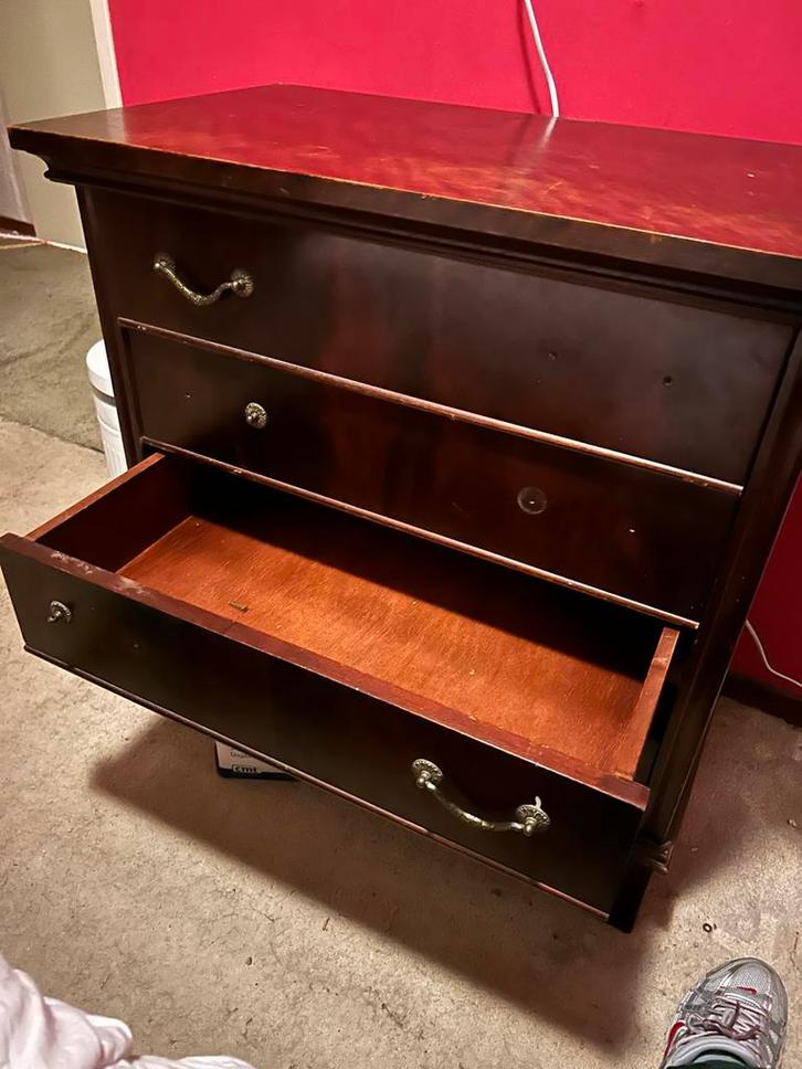 Antiek Ladekastje - Charmant en Functioneel, Huis en Inrichting, Kasten | Dressoirs, Gebruikt, 50 tot 100 cm, 25 tot 50 cm, Met lade(s)