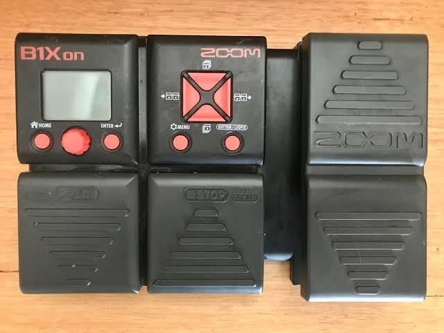Zoom B1Xon Bass Multi-Effect met Software, Muziek en Instrumenten, Effecten, Ophalen of Verzenden, Gebruikt, Delay of Echo