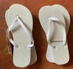 Witte slippers, teenslippers unisex, 2 maten, Ophalen of Verzenden, Nieuw, Wit, Slippers