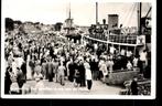 Terschelling, Drukte bij de veerboot, 1955, gelopen, Verzenden, 1940 tot 1960, Gelopen, Waddeneilanden