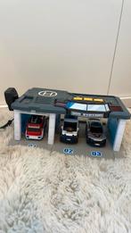 Garage voor hulpdiensten, Kinderen en Baby's, Speelgoed | Speelgoedvoertuigen, Ophalen of Verzenden, Gebruikt