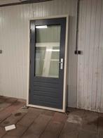 Hardhouten buitendeur achter/schuurdeur met kozijn, Doe-het-zelf en Verbouw, Deuren en Horren, Ophalen