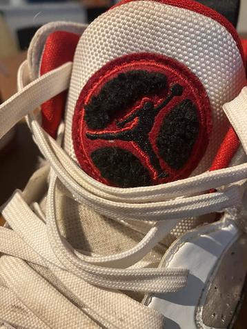 Jordan Sneakers Maat 40 beschikbaar voor biedingen