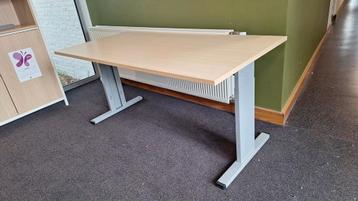 Verstelbaar Bureau Bieden mag!