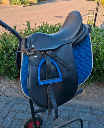 15 inc pony zadel beschikbaar voor biedingen