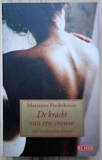 De kracht van een vrouw - M. Fredriksson, €8 incl verzenden beschikbaar voor biedingen
