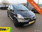 Toyota Aygo 1.0-12V,5drs,1e eigenaar!, Voorwielaandrijving, Metallic lak, Gebruikt, 4 stoelen