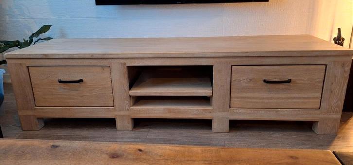 TV-kast & 2 Massief Houten Boekenkasten, Huis en Inrichting, Kasten | Boekenkasten, Zo goed als nieuw, 25 tot 50 cm, Met lade(s)