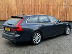 Volvo V90 2.0 T5 Momentum | Leer | Navigatiesysteem | Cruise, Auto's, Volvo, Te koop, Zilver of Grijs, Benzine, Gebruikt