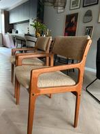 2 Vintage/ Mid-century stoelen - beige, Huis en Inrichting, Stoelen, Twee, Stof, Ophalen of Verzenden, Zo goed als nieuw