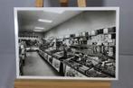 Oude fotokaart Vroom & Dreesmann Heerlen schrijfwaren mooi, Verzamelen, Ophalen of Verzenden, 1940 tot 1960, Ongelopen, Overige thema's