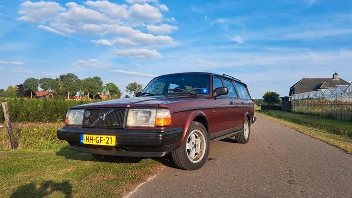 Volvo 240 2.3 Polar U9 1994 Rood, Auto's, Volvo, Particulier, Benzine, Stationwagon, Handgeschakeld, Origineel Nederlands, Rood