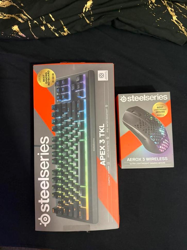 Steelseries apex 3 en Steelseries aerox 3 wireless, Computers en Software, Ontwerp- en Bewerkingssoftware, Zo goed als nieuw, Ophalen of Verzenden
