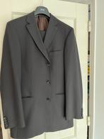 Hugo Boss pak met broek/jasje en gilet, Kleding | Heren, Kostuums en Colberts, Bruin, Maat 48/50 (M), Ophalen of Verzenden, Zo goed als nieuw