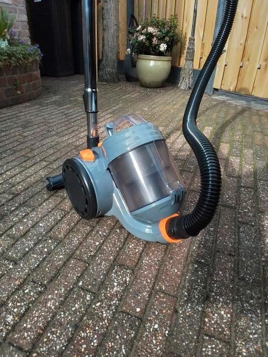 Compacte zakloze stofzuiger. Nog bijna nieuw., Witgoed en Apparatuur, Stofzuigers, Zo goed als nieuw, Ophalen