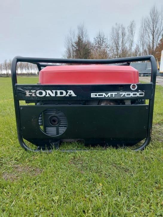 Honda ECMT 7000, Doe-het-zelf en Verbouw, Aggregaten, Zo goed als nieuw, Benzine, Minder dan 5 kVA, Ophalen of Verzenden
