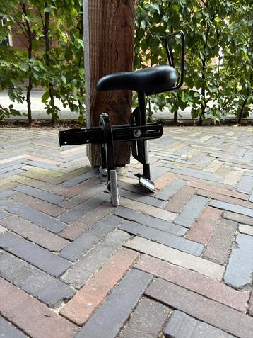 Voorzitje fietsstoeltje tot 18 kg beschikbaar voor biedingen