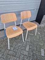 2x nieuwe fermob studie stoelen binnen collectie prijs per s, Ophalen, Nieuw, Bruin, Vijf, Zes of meer stoelen