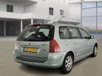 Peugeot 307 SW 2.0 16V Pack/AUTOMAAT/7PERSOONS/PANO/TREKHAAK, Auto's, Peugeot, 4 cilinders, 7 stoelen, 1500 kg, Euro 3
