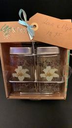 Prachtige vintage peper zout stel glas, Antiek en Kunst, Antiek | Keukenbenodigdheden, Ophalen of Verzenden