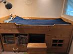 Middelhoog houten bed, Kinderen en Baby's, Kinderkamer | Stapelbedden en Hoogslapers, Ophalen of Verzenden, Gebruikt