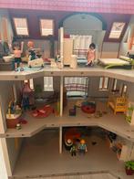 Playmobil huis met veel accessoires, Ophalen of Verzenden, Gebruikt, Poppenhuis