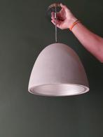 Betonnen hanglamp, Huis en Inrichting, Lampen | Hanglampen, Gebruikt, Ophalen