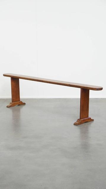 Tijdloze antieke halbank/ bank voor aan de eettafel  beschikbaar voor biedingen