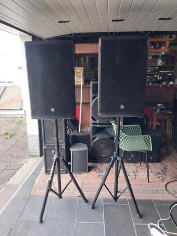 Power dynamics PD415A. 1400 watt .bleutooth. € 250 set!!! beschikbaar voor biedingen