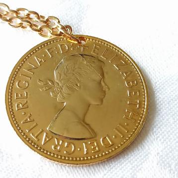 vergulde ketting met vergulde one penny munt Engeland 1967