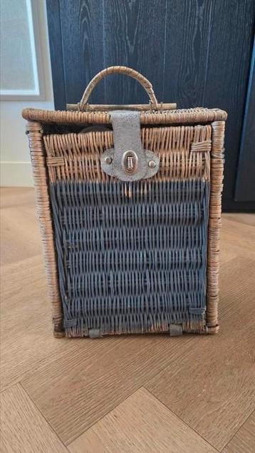 Picknickmand rotan compleet beschikbaar voor biedingen