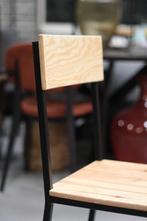 8 eetkamerstoelen metaal & hout Scandinavisch industrieel, Huis en Inrichting, Vijf, Zes of meer stoelen, Metaal, Zo goed als nieuw