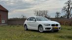 BMW 1-Serie 1.5 116I 3DR 2015 Wit, Auto's, 1-Serie, Zwart, Wit, 1200 kg